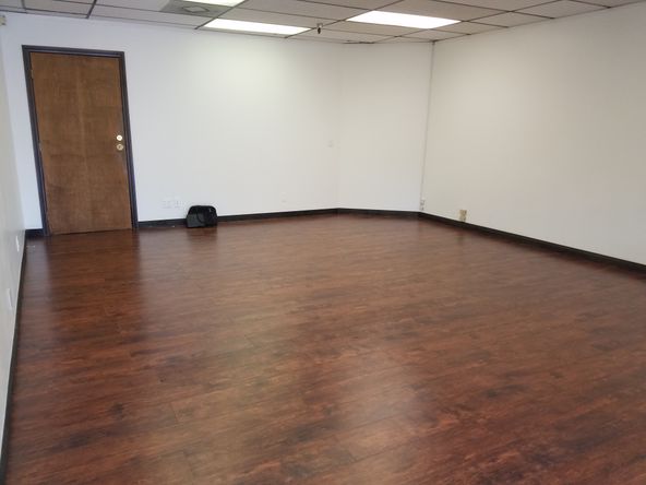 GREAT LAYOUT, TWO PRIVATE OFFICES WITH WINDOWS, LARGE BULLPEN/RECEPTION
